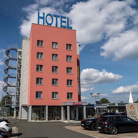 Hotel Qualitel Wilnsdorf Esterno foto